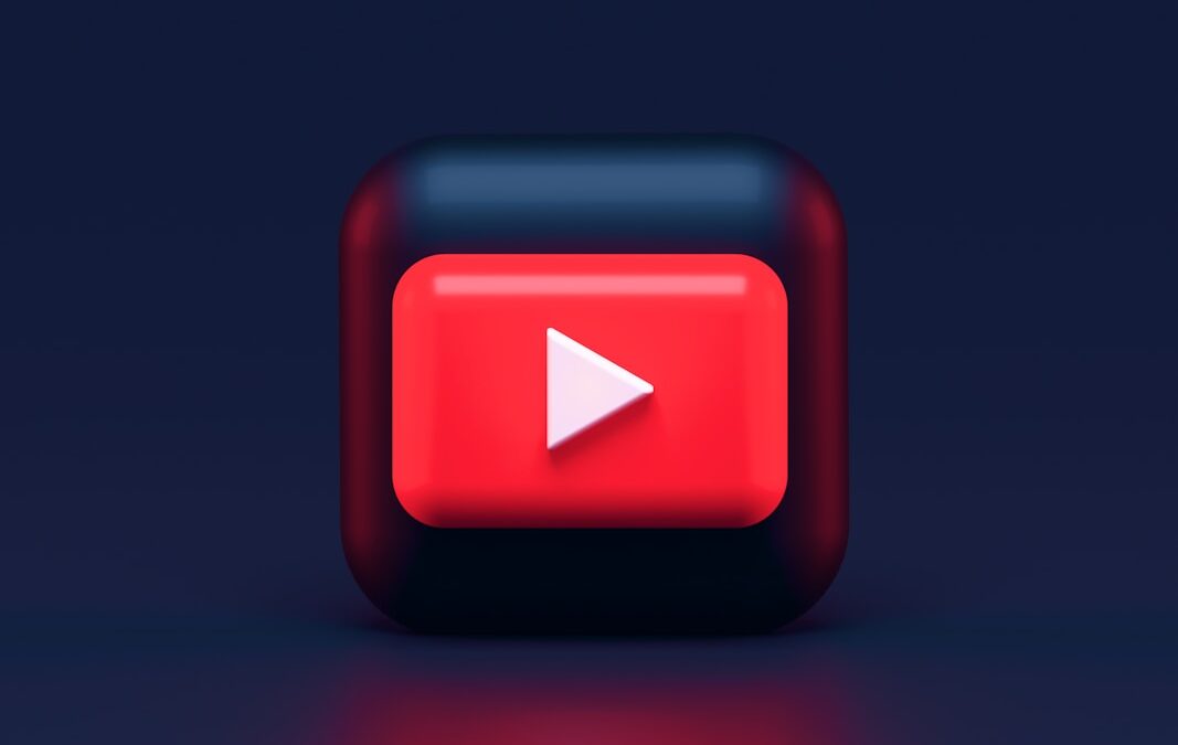 YouTube welcomes back conservative and anti-vax creators (among others)