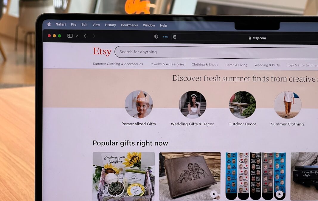 Etsy restricts public access to its Technical Issues forum