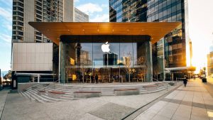 Ron Johnson, who built Apple’s retail stores, says nobody is going to let an AI agent pick and buy their $2,000 laptop